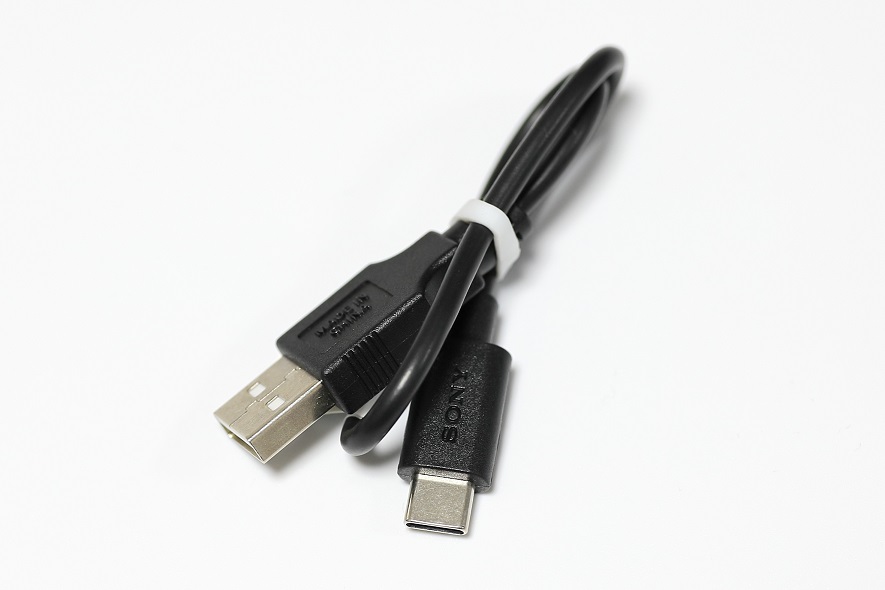 USB type Cのケーブル