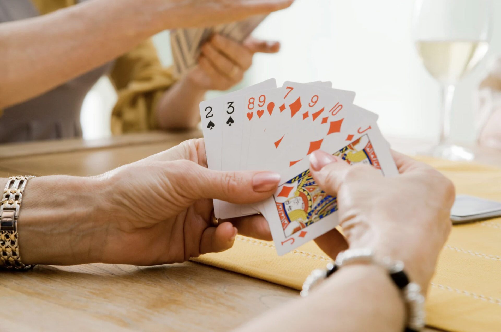 トランプを楽しむ